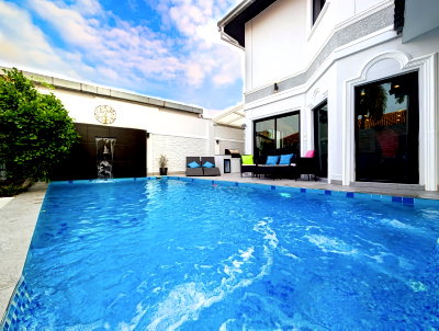 บ้านเดี่ยว พิพิธภัณฑ์ยางพารา  : House East Pattaya for Sale Modern Fully Furnished Home