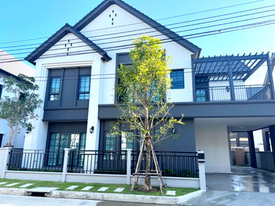 Houses for rent Samut Prakarn : For Rent Centro Bangna (house) 4 bedrooms fully furnished Line @hap24 