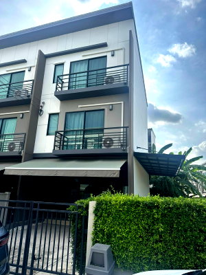 Home office for rent : House for Rent  Baan Klang Muang Srinakarin - Onnut Fully Furnished all electric appliances  