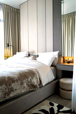 Condos for rent : 1 Bed Large Room City view Fully furnished Good Location Close To  BTS Ratchathewi 350 m. @  The Address Siam Ratchathewi 