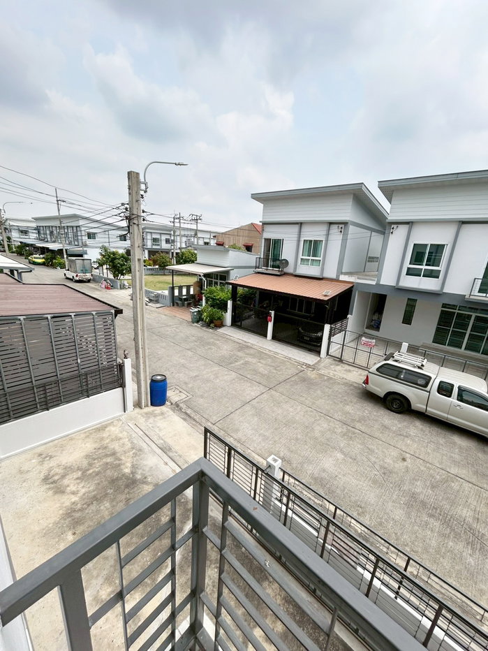 รูป ให้เช่า 23,000 บ้านแฝดใหม่ 2 ชั้น 4ห้องนอน 3 ห้องน้ำ จอดรถ2คัน แอร์ 1 ตัว ใกล้ รฟฟ สีชมพูแจ้งวัฒนะ14 หลักสี่ - รูปที่ 17/37
