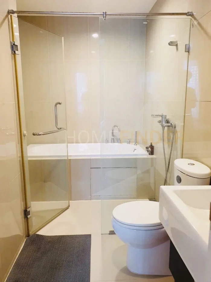 picture Villa Asoke 2 bedrooms, for sale - 8/8