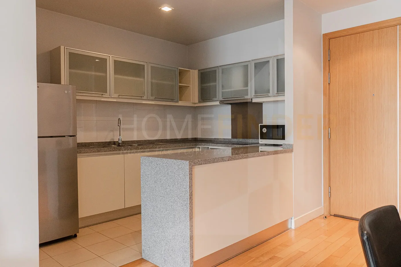 picture Millennium Residence 2 bedrooms, for sale - 3/9