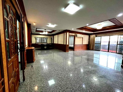 กิจการ MRT ห้วยขวาง : LTH15569 – Commercial Office Building for Sale Rama 9 | Spacious Standalone Office | Near MRT Rama 9 | 42 MB