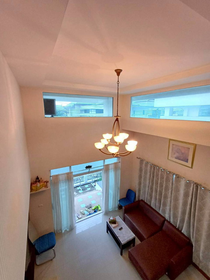 รูป บ้านในหมู่บ้านเงียบสงบมือสองสภาพใหม่หลังใหญ่ ใกล้โรงเรียนนานาชาติ #CSS101893 - รูปที่ 6/11