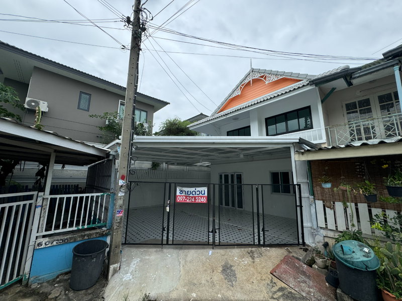 Houses for sale : Owner post / Urgent sale, newly renovated house, 2 floors, Pruksa 14, beautiful house, ready to move in, free transfer fee, willing to accept agents.