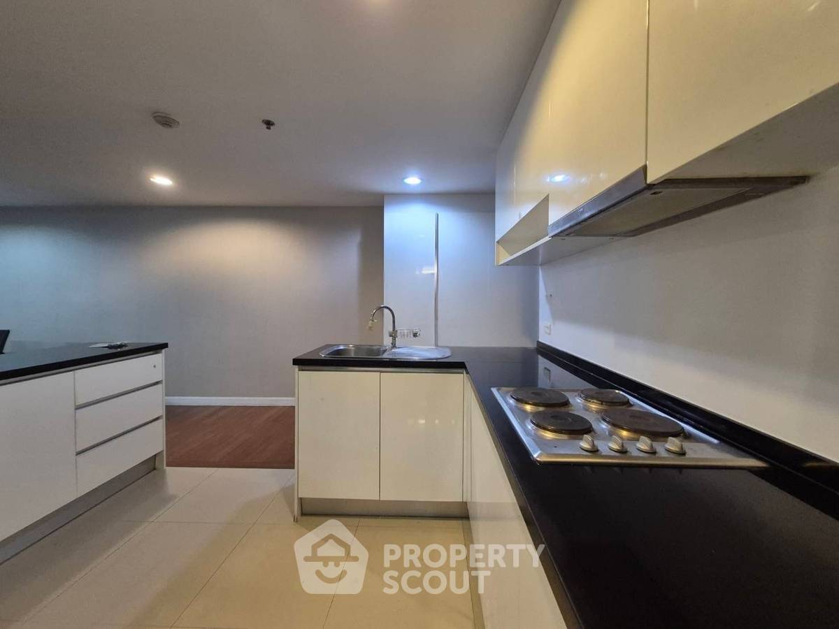 รูป คอนโด 2 ห้องนอน Belle Grand พระราม 9 ใกล้ MRT พระราม 9 (ID 2926685) - รูปที่ 2/12