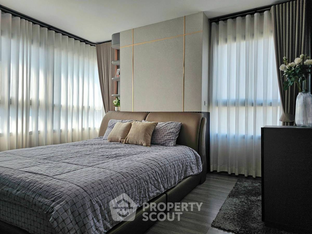 picture 2-BR 71 Sqm Condo For Sale Ideo Chula Samyan, 400m To MRT Sam Yan (ID 2939859) - 4/9