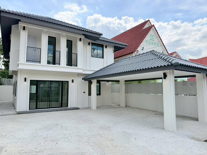 Houses for sale : ✨Sale Krungthong  ✨LineID: @Propvel (with @ in front)✨