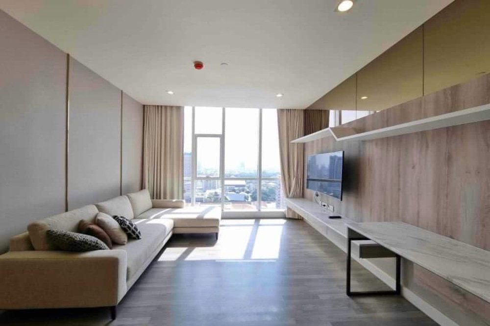 รูป 🔥 ขายพร้อมผู้เช่า !! The Room Sathorn - TanonPun, 2 ห้องนอน, 2 ห้องน้ำ, ชั้นสูง 22++, ตกแต่งสไตล์โมเดิร์น !! Code C20230600142 แต่งครบ, ราคาพิเศษ!!📣 - รูปที่ 2/6
