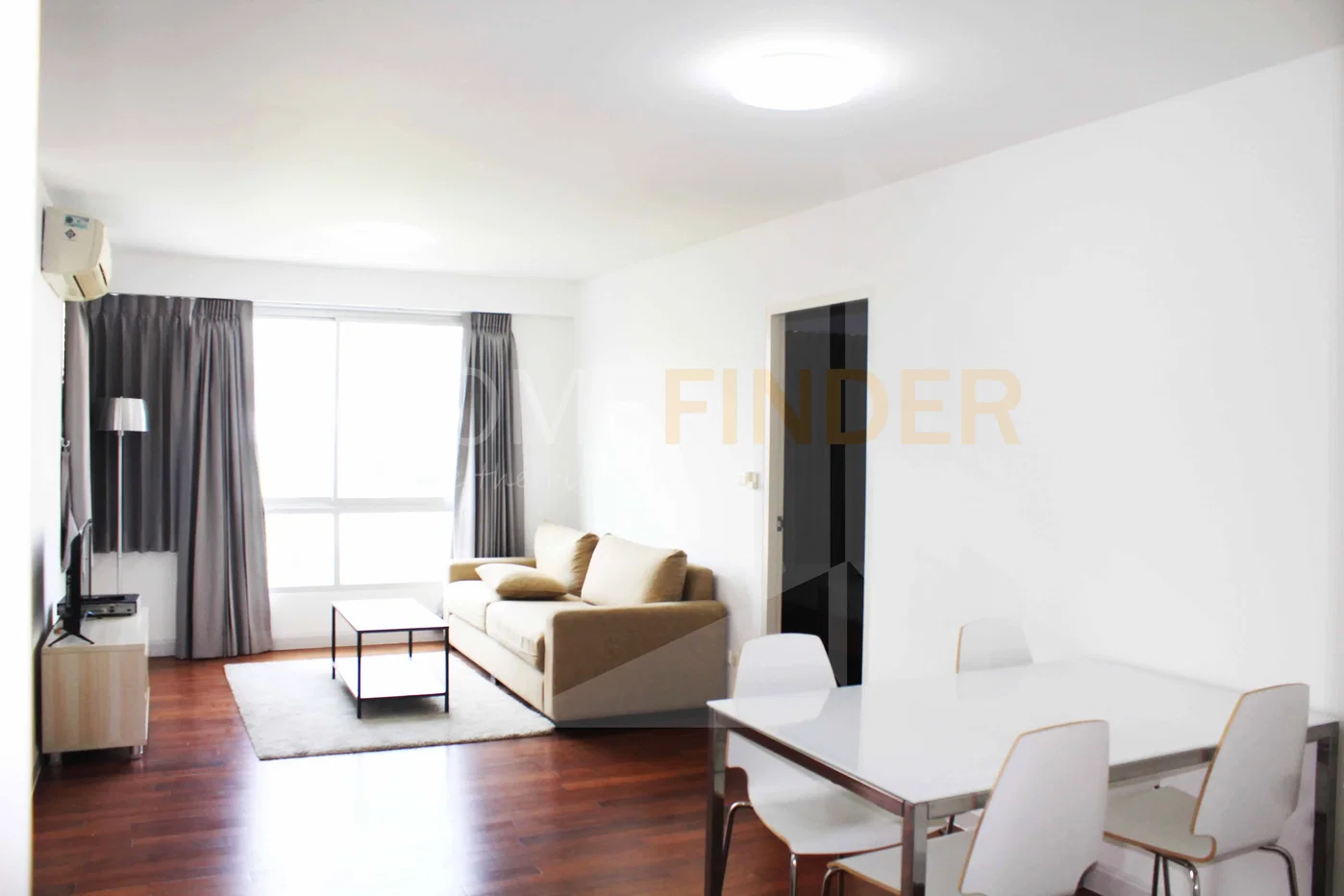 picture The 49 Plus 2 1 bedroom, for rent - 24/24