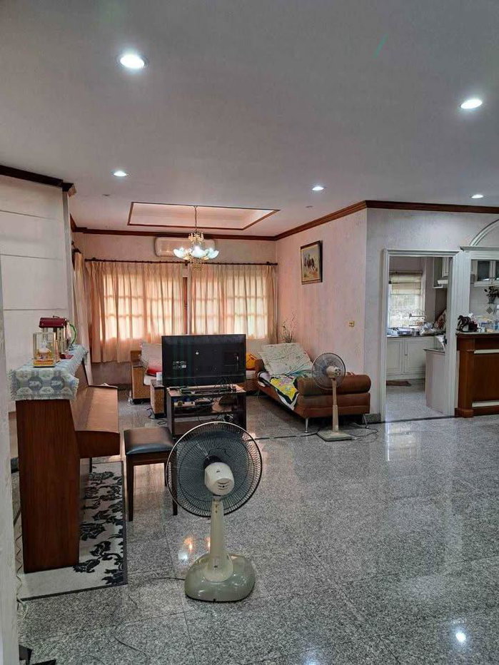 รูป ขายบ้านเดี่ยว โครงการ ยิ่งรวยนิเวศน์ 2 ชั้น 4 ห้องนอน 3 ห้องน้ำ - รูปที่ 3/8