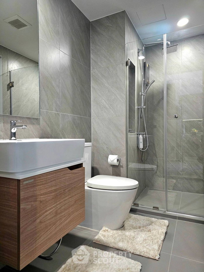 picture 2-BR 71 Sqm Condo For Sale Ideo Chula Samyan, 400m To MRT Sam Yan (ID 2939859) - 8/9