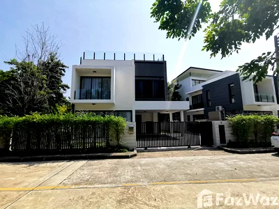 Houses for sale : 4 Bedroom House for sale at Laguna Park  6383922