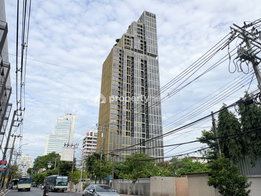 รูป The Issara Sathorn - รูปที่ 4/19