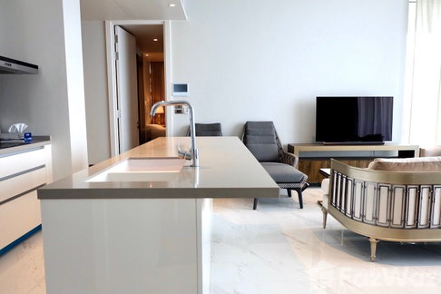 River front unit with fantastic river views 5334670
