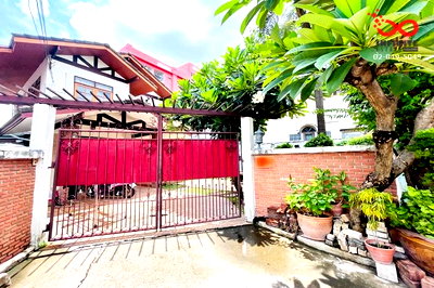 บ้านเดี่ยว ถนนสุขุมวิท : ขายบ้านเดี่ยว 2 ชั้น หมู่บ้านธันธวัช 3 ซอยลาซาล 71 - บางนา-ตราด 40 ใกล้ BTS แบริ่ง ทางด่วนบางนา