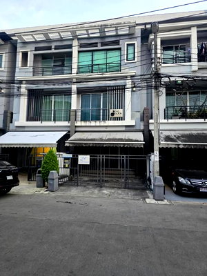 เช่าทาวน์โฮม ม.เกษมบัณฑิต พัฒนาการ : เช่าบ้าน Baan Klang Mueng Rama 9 - Ramkhamhaeng/บ้านกลางเมือง พระราม 9 - รามคำแหง (D6905041) ID Line : @condo98