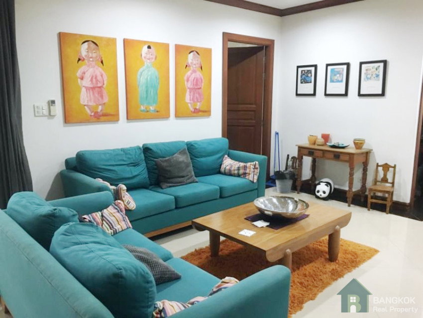 picture Thonglor | Spacious Detached 4 Bed 5 Bath House with Shared Pool - 4/9