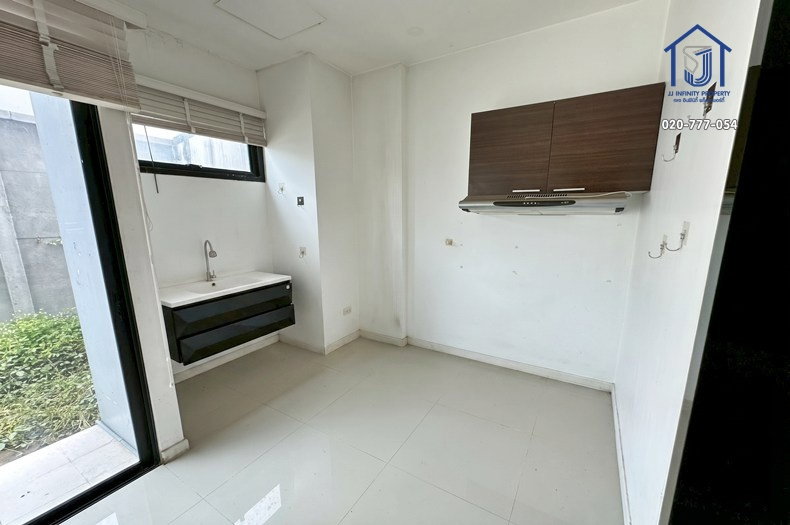 รูป ขายทาวน์โฮม 3 ชั้น หมู่บ้านอีโค สเปซ บางนา–วงแหวน หลังมุม ถนนคู่ขนานกาญจนภิเษก(วงแหวนตะวันออก) - รูปที่ 11/13