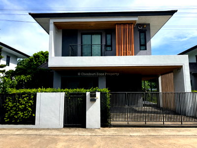 บ้านเดี่ยวให้เช่า : ให้เช่าบ้านเดี่ยวระดับพรีเมี่ยม 4 นอน ม.เดอะพอชแกรนด์ ศรีราชา