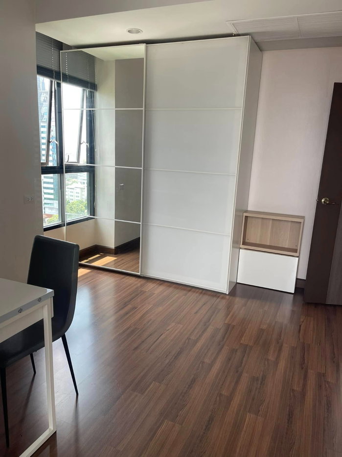 รูป ST601/[ขายด่วน !!!] ห้องหลุดจองราคาดีที่สุด ยูนิตมุมสเปซใหญ่: ศุภาลัย เอลีท สาทร-สวนพลู (Supalai Elite Sathorn-Suanplu) - รูปที่ 5/11