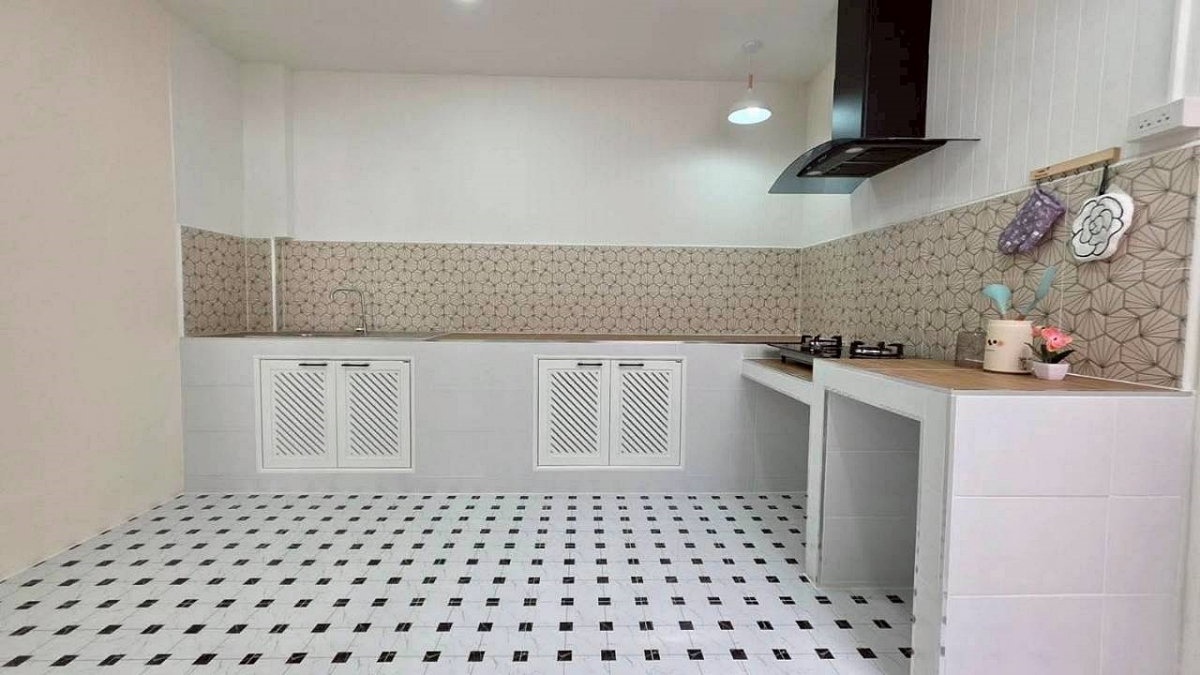 รูป บ้านแต่งสวย หลังมุม ซอยรัตนาธิเบศร์ 9 เข้าซอย 200 เมตร ทาวน์เฮ้าส์ 4 ห้องนอน ใกล้ MRT ศูนย์ราชการนนทบุรี - รูปที่ 13/25