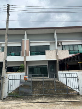 ขายด่วน! ทาวน์โฮม 2 ชั้น โครงการ Living Residence รังสิต-ราชพฤกษ์ ติดถนนใหญ่ ใกล้รถไฟฟ้าสายสีแดง 5 นาที