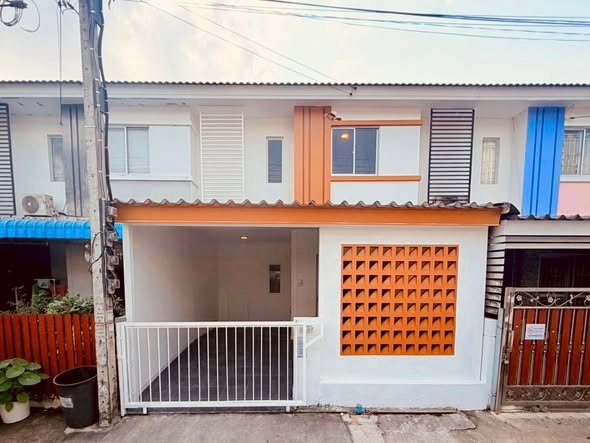รูป 🔥ขาย ทาวน์โฮมทำเลดี เดินทางสะดวก ✅ หมู่บ้านพฤกษา 85 Pruksa 85 ใกล้ถนนหนามแดง-บางพลี - รูปที่ 1/10