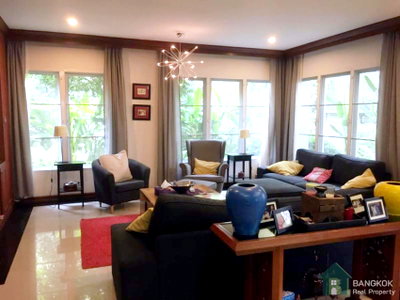 Houses for rent : Thonglor | Spacious Detached 4 Bed 5 Bath House with Shared Pool 