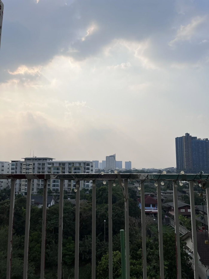 picture The Lake Metropark             Sathorn  - 3/10