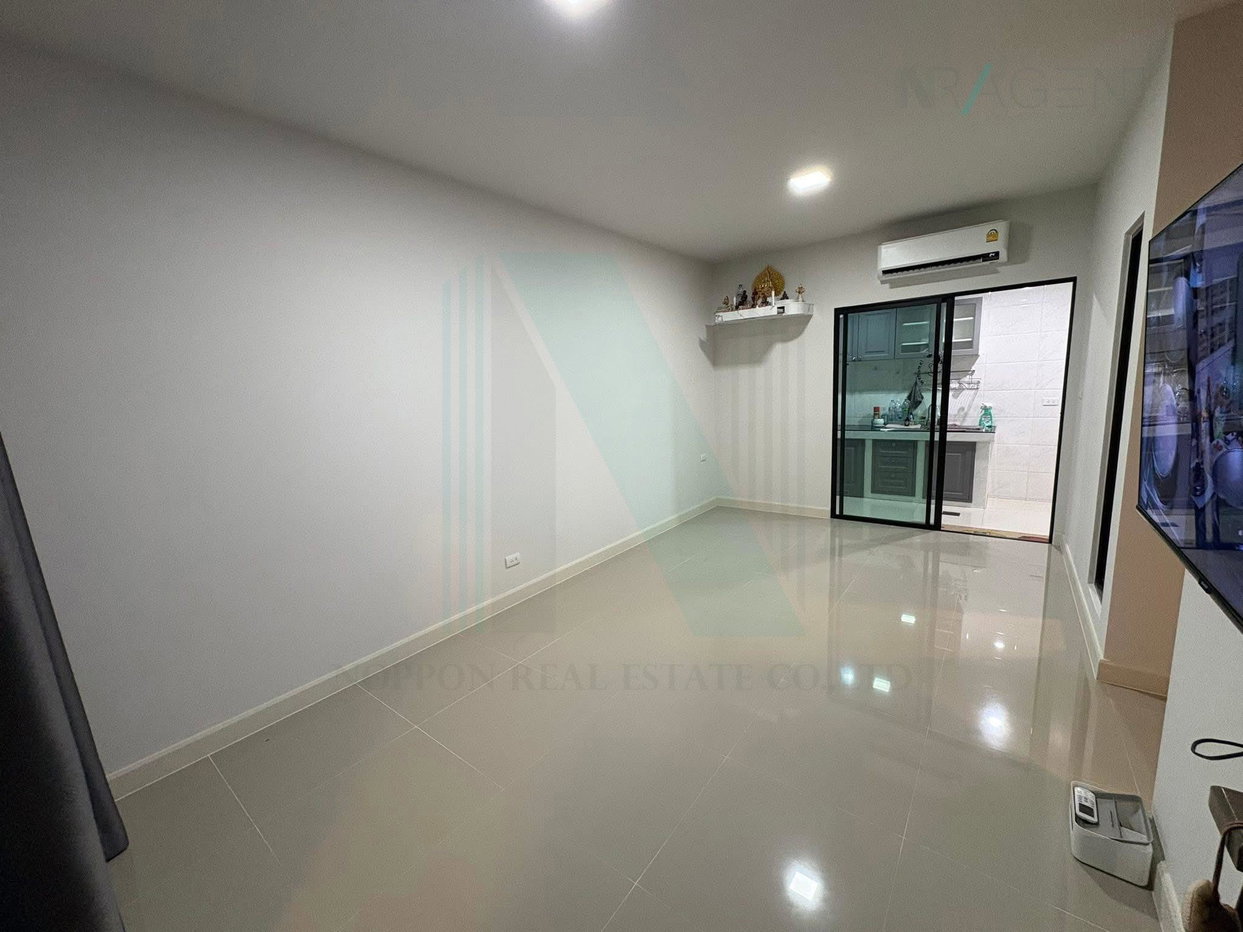 รูป 📌 ขายทาวน์เฮาส์ โครงการ สิริ เพลส บางใหญ่ 2 ชั้น 4 ห้องนอน 3 ห้องน้ำ - รูปที่ 4/8