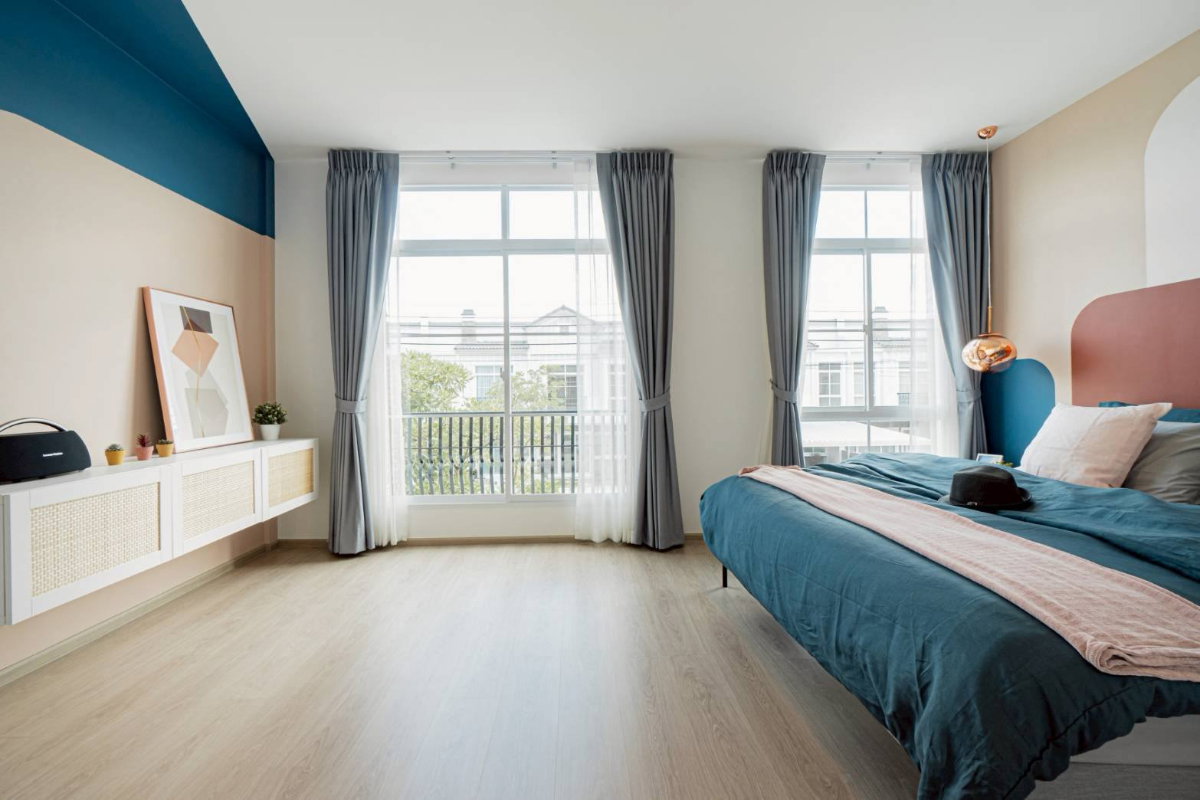 รูป 🐾🏡 Pet-Friendly Townhome ให้เช่า ✨ 📍 โซนบางนา – รามคำแหง 2 🎓 ตรงข้าม Dulwich College Bangkok - รูปที่ 1/23