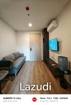 30.2 sqm modern 1 bedroom condo on 10th floor in Huai Khwang Bangkok