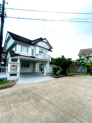 บ้านเดี่ยว ถนนสุวินทวงศ์ : บ้านเดี่ยวรามคำแหง​ หมู่บ้านพาร์คเวย์ชาเล่ต์ ​นัดชมบ้าน 085-318-6868 คุณวา​​นัดชมบ้าน 085-318-6868 คุณวา​