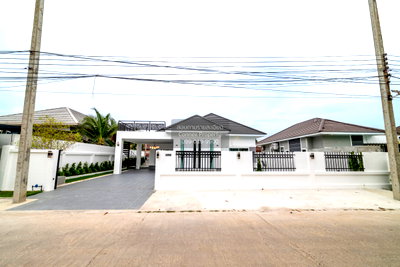 บ้านเดี่ยว สนามบินสุวรรณภูมิ : ขายบ้าน  พรเทพ การ์เด้น วิลล์ 8 หนองปรือ บางละมุง ชลบุรี CX-156817 ✅ ทักไลน์ @connexproperty ตอบทันที ทีมงานมืออาชีพ ✅
