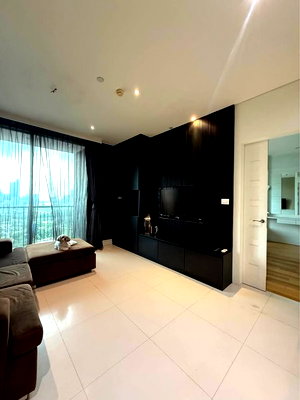Condos for sale : A034103 Aguston Sukhumvit 22