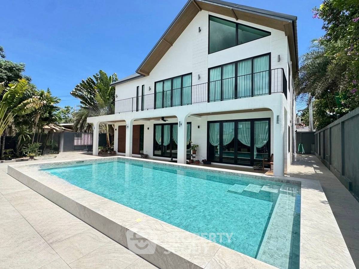 รูป วิลล่า 4 ห้องนอน 530 ตร.ม. พร้อมเลี้ยงสัตว์ได้ ใน ฮ้วยใหญ่ พัทยา (ID 2878725) - รูปที่ 1/20