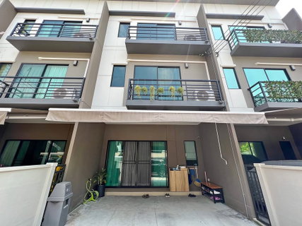 รูปภาพ R3035 ให้เช่าทาวน์โฮม 3 ชั้น บ้านกลางเมือง พหลฯ-รามอินทรา (ว่างค่ะ) ตกแต่งพร้อมอยู่ สภาพดีมาก ทำเลดี