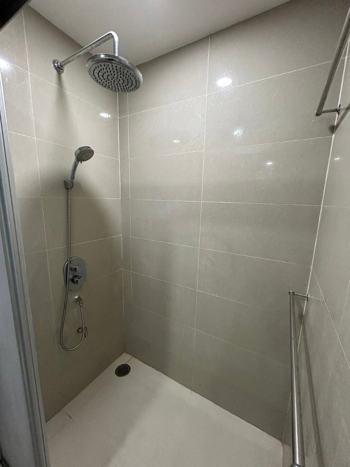 picture The Prague Condominium - 5/10