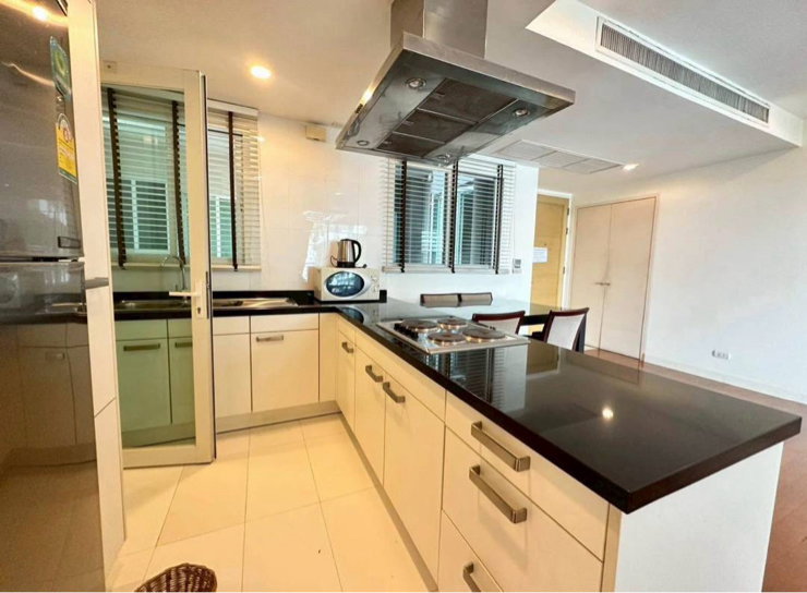 รูป Special 2-Bedroom Unit with an Extra-Large Terrace for Sale - รูปที่ 4/9
