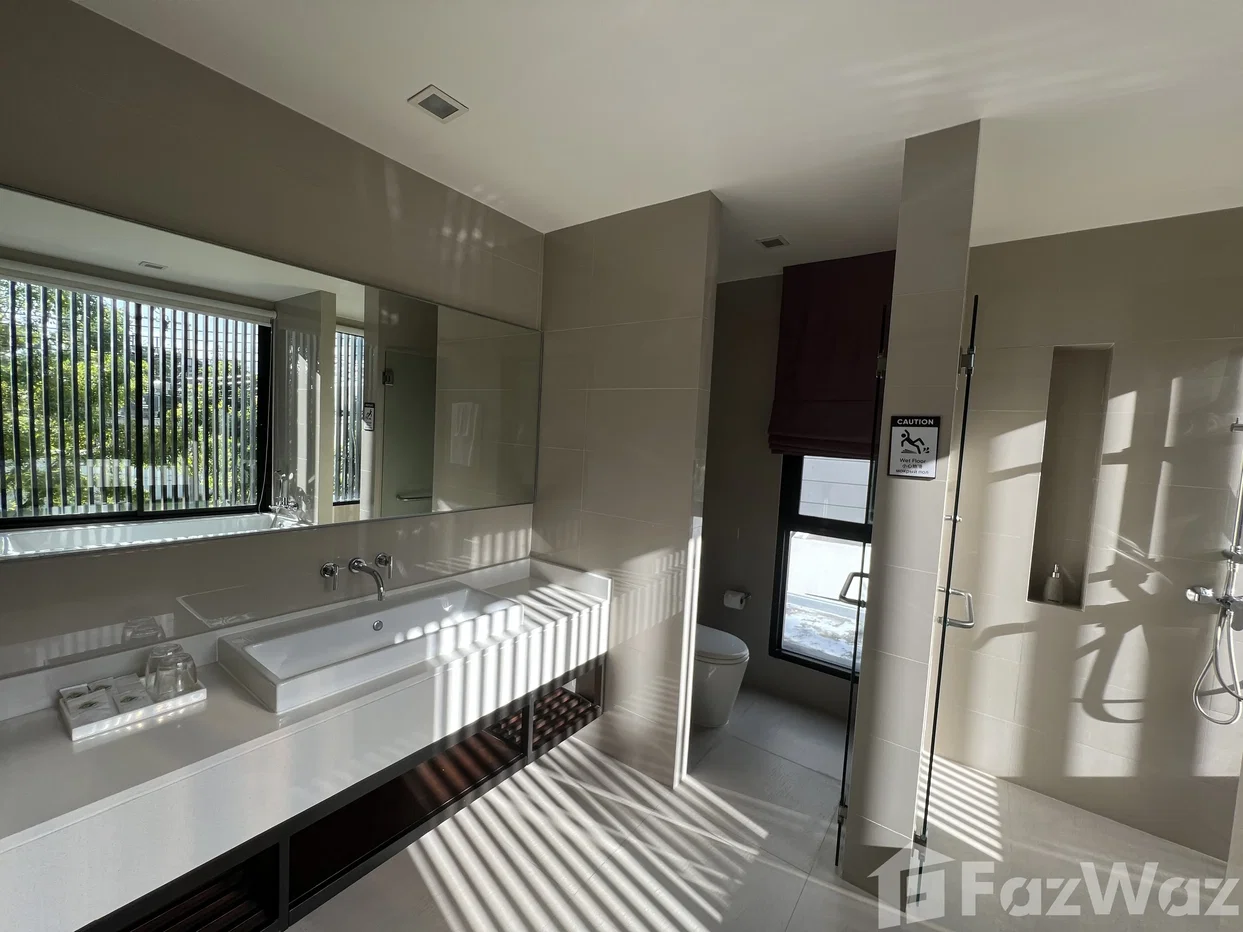 รูป Freshly Renewed Garden Pool Villa on an Elevated Plot 6401722 - รูปที่ 13/14