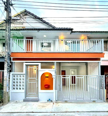 ขายทาวน์โฮม : บ้านสวย ใกล้เซ็นทรัล เวสเกต  #หมู่บ้านพฤกษา 18/1  บางใหญ่  ทาวน์เฮ้าส์ 3 ห้องนอน  ใกล้ MRT สถานีบางใหญ่