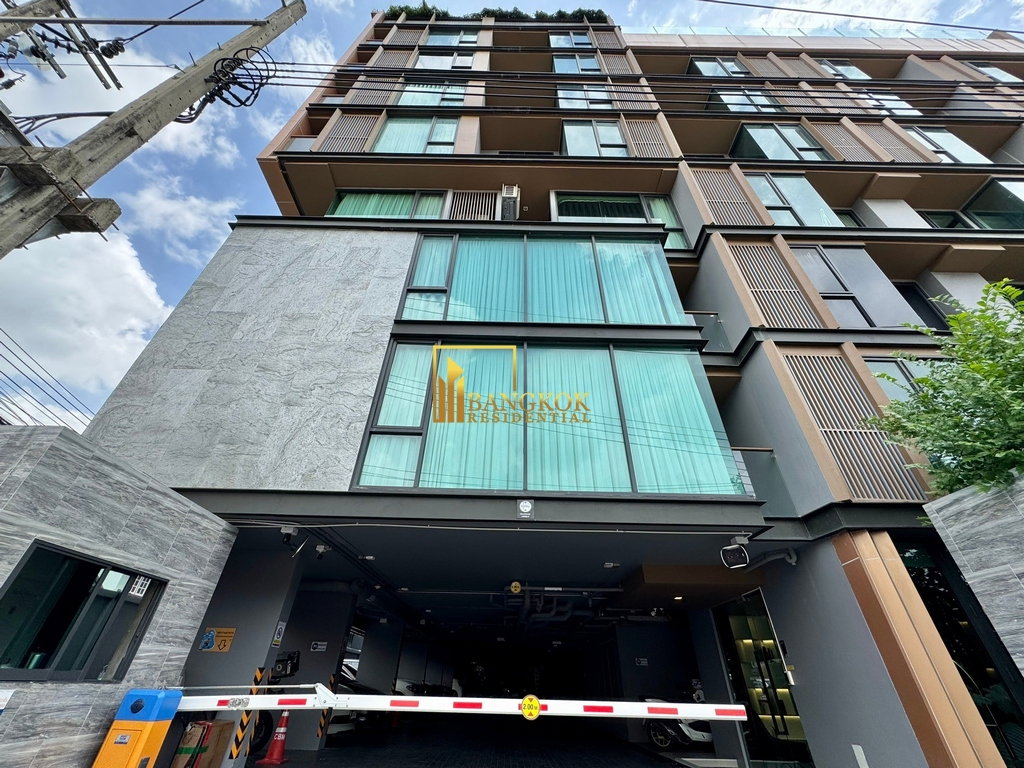 picture Lloyd Soonvijai-Thonglor | Chic 2 Bed Condo in Thonglor Area - BR19181CD - 27/28