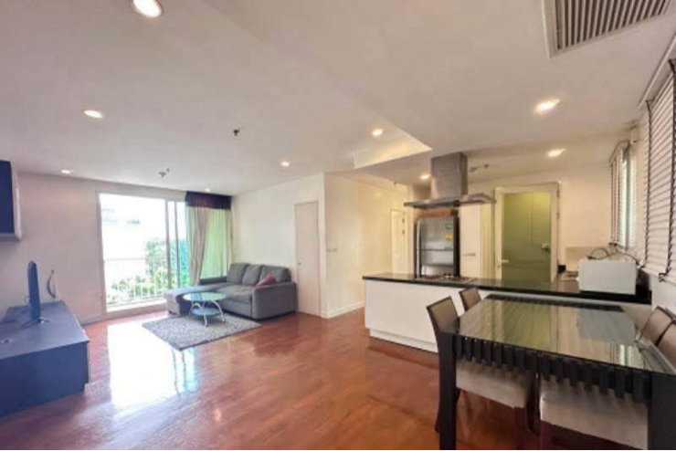 รูป Special 2-Bedroom Unit with an Extra-Large Terrace for Sale - รูปที่ 2/9