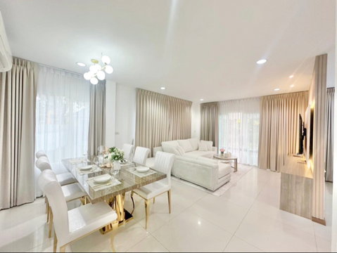 ให้เช่าบ้าน ซื่อตรง โคซี่ บางบัวทอง-340 (Suetrong Cozy Bangbuathong-340) ถนนบางบัวทอง-สุพรรณบุรี 340 ต.ละหาร