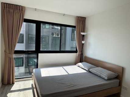 A040058 B Republic Sukhumvit 101/1