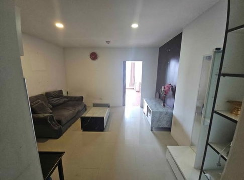 A040028 La Maison Phaholyothin 24