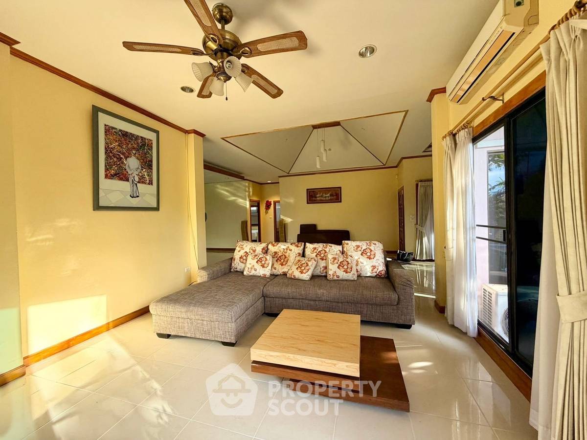 รูป ให้เช่า บ้านเดี่ยว 4 ห้องนอน ใกล้ทะเลสาบมาบประจัน นาจอมเทียน (ID 2919619) - รูปที่ 8/15