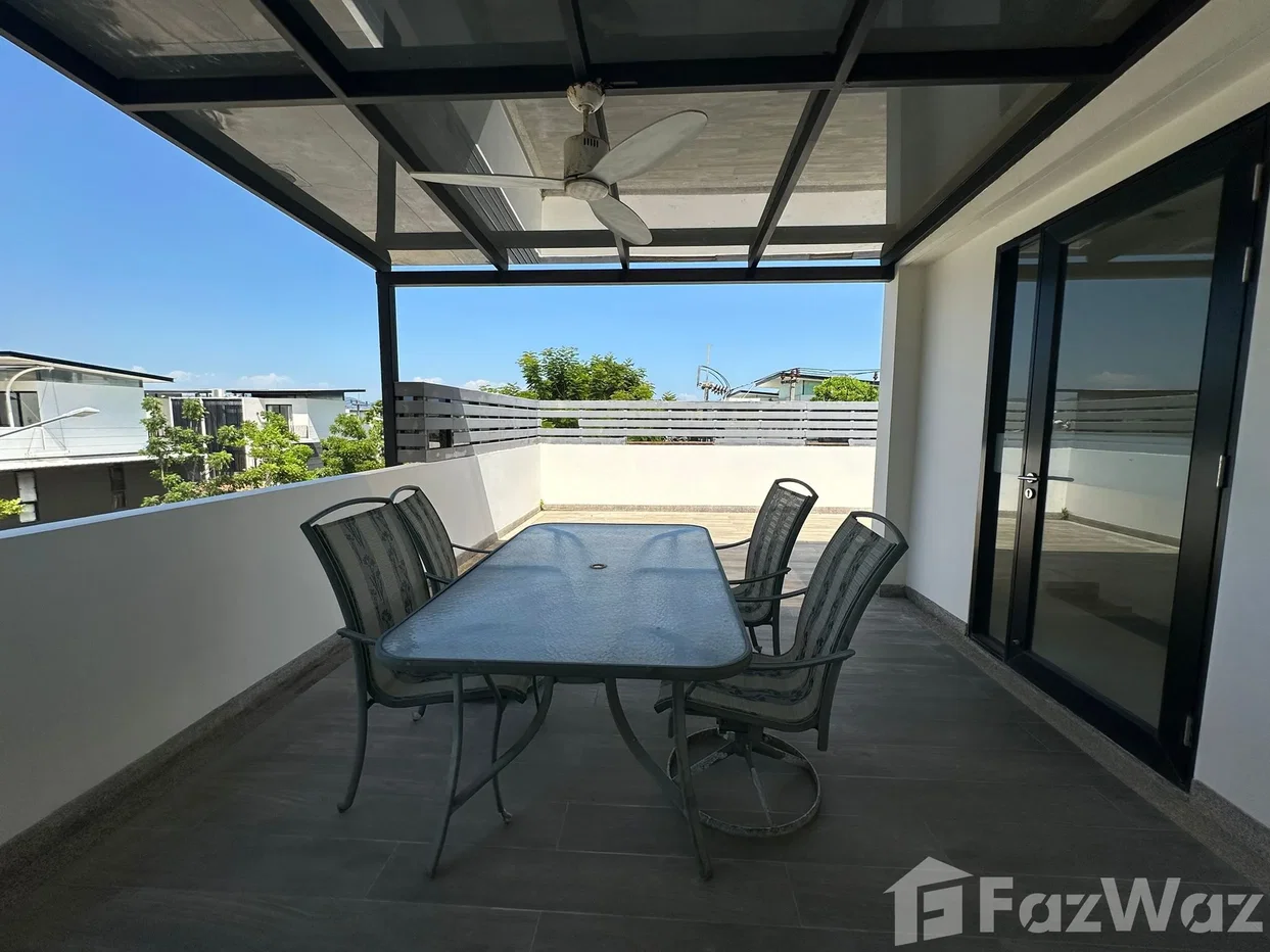 รูป Impeccably Renewed — A Garden Villa on a Generous Plot 6401900 - รูปที่ 28/36